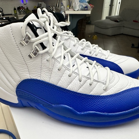 Nike Men's White and Royal Blue High-Top Sneakers